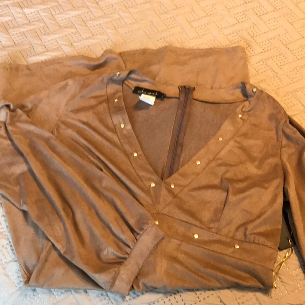 Faux suede dress NWT - Picture 3 of 7